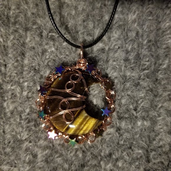 COPY - Tiger eye moon gemstone pendant, NWOT, wire wrap, artisan, unisex - Picture 5 of 5